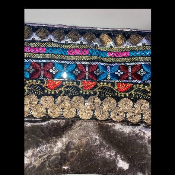 Elegant fashion purse, grayish purple velvet with colorful embroidered designs - Picture 8 of 8